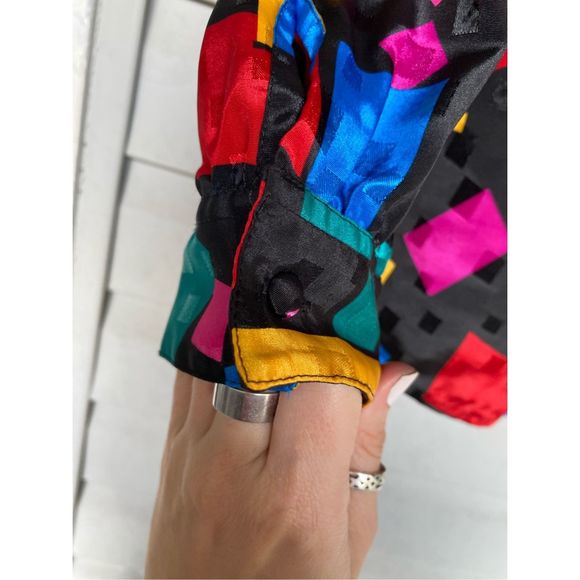 Laura & Jayne Collection Multicolor Colorblock High Neck Blouse, Size 8 - Picture 4 of 9